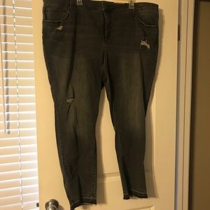 Universal Thread distressed skinny jeans